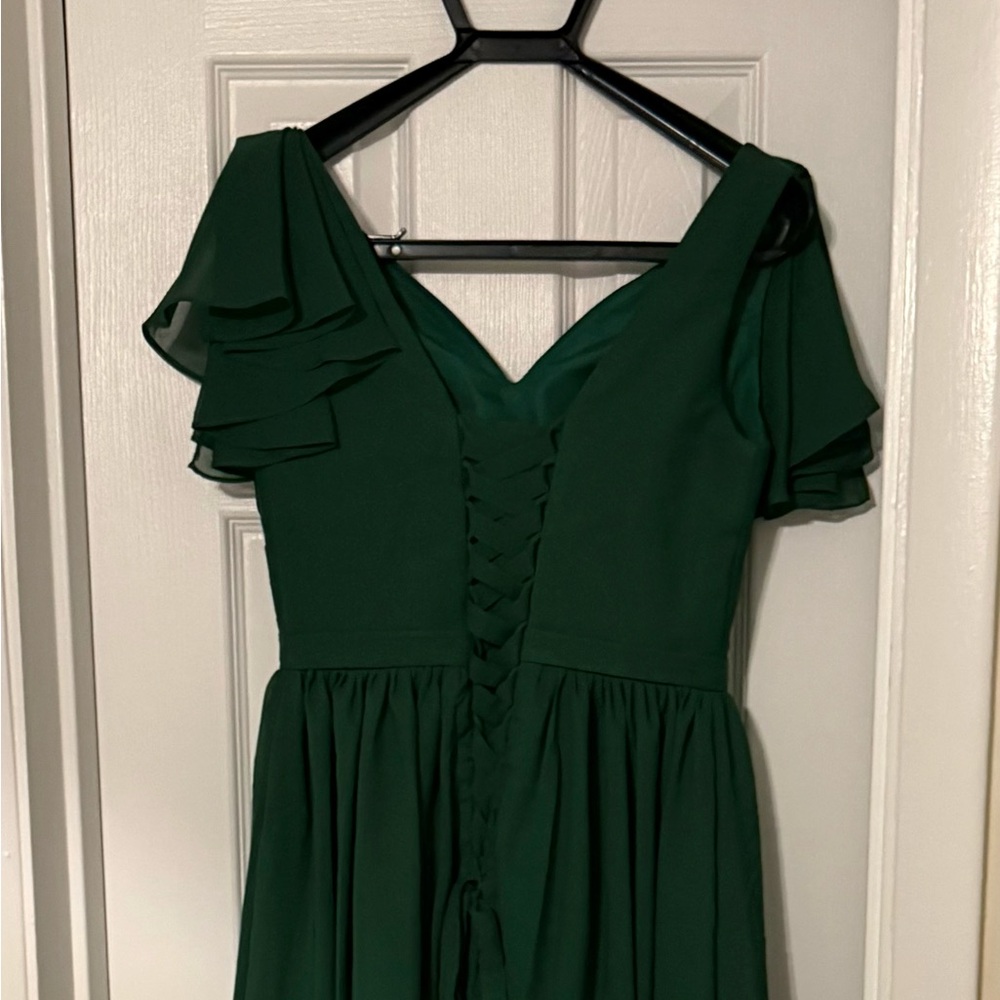 Elegant Green Strapless Dress - Picture 3 of 3
